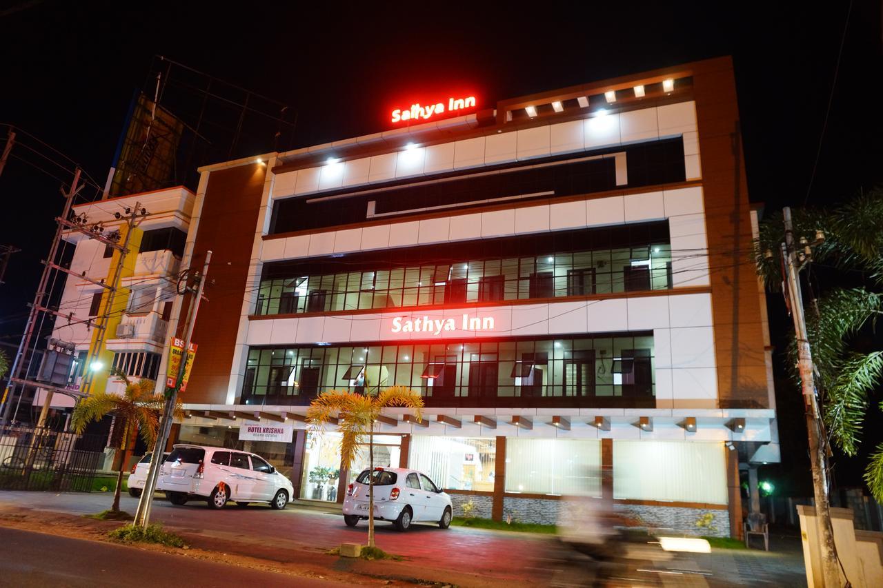 Sathya Inn Guruvayur Exterior photo